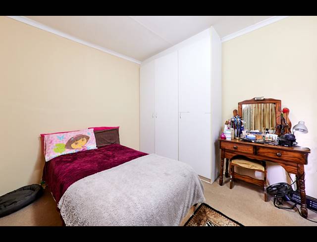 2 BEDROOM TOWNHOUSE FOR SALE IN NOORDWYK